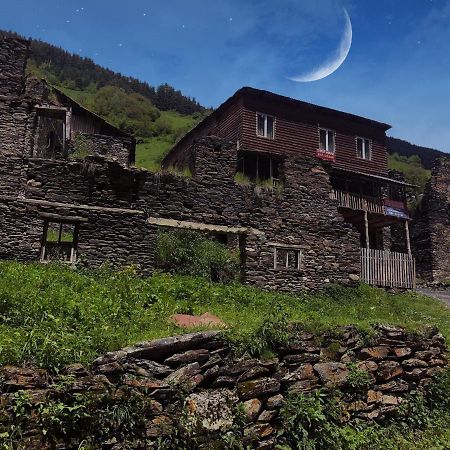 Raul Lushnu Darbaz Mestia Exterior foto