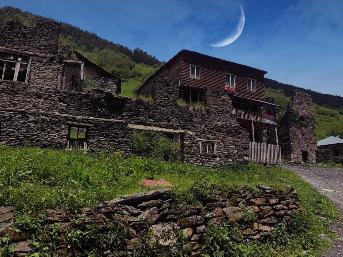 Raul Lushnu Darbaz Mestia Exterior foto
