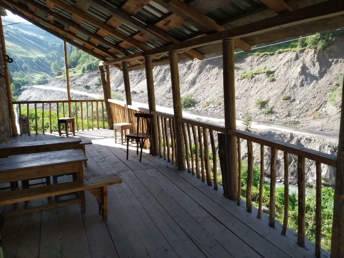 Raul Lushnu Darbaz Mestia Exterior foto